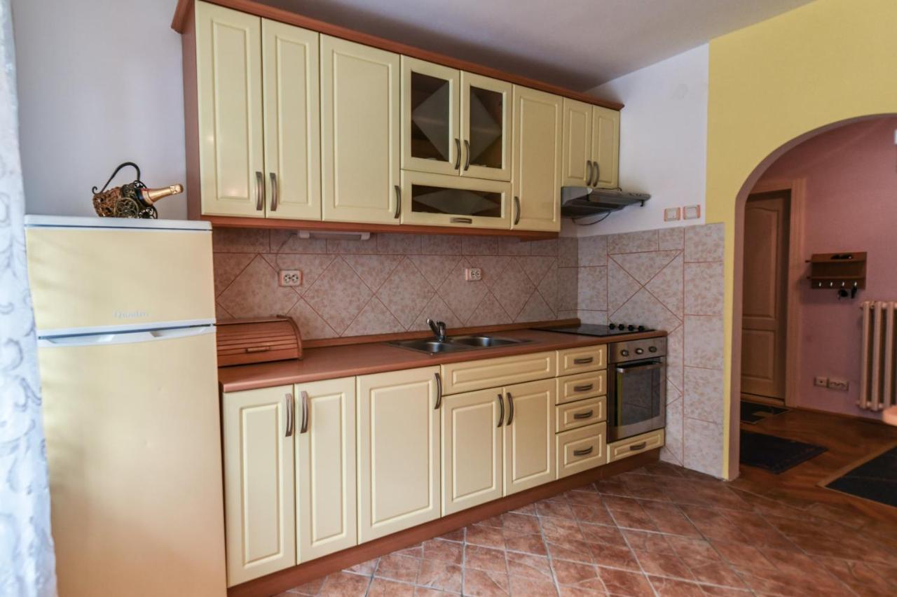 Lux Apartman Cvetkovic Kraljevo Zewnętrze zdjęcie